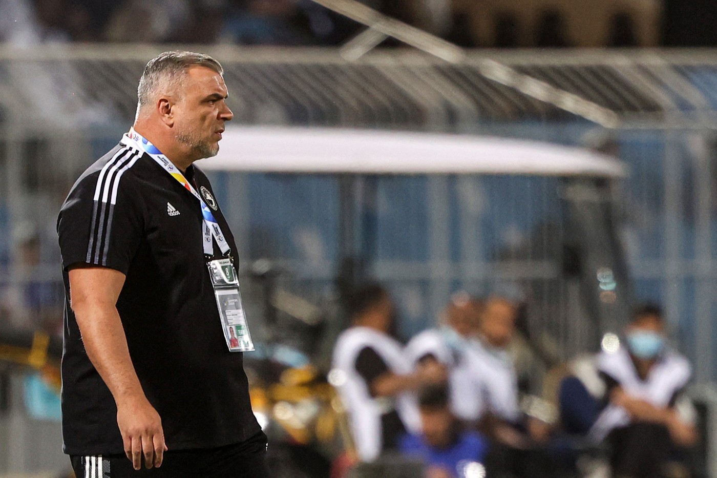 Cosmin Olăroiu a început munca pentru salariul de 6.000.000 de dolari de la arabi. Prima decizie pe care a luat-o a fost una surprinzătoare