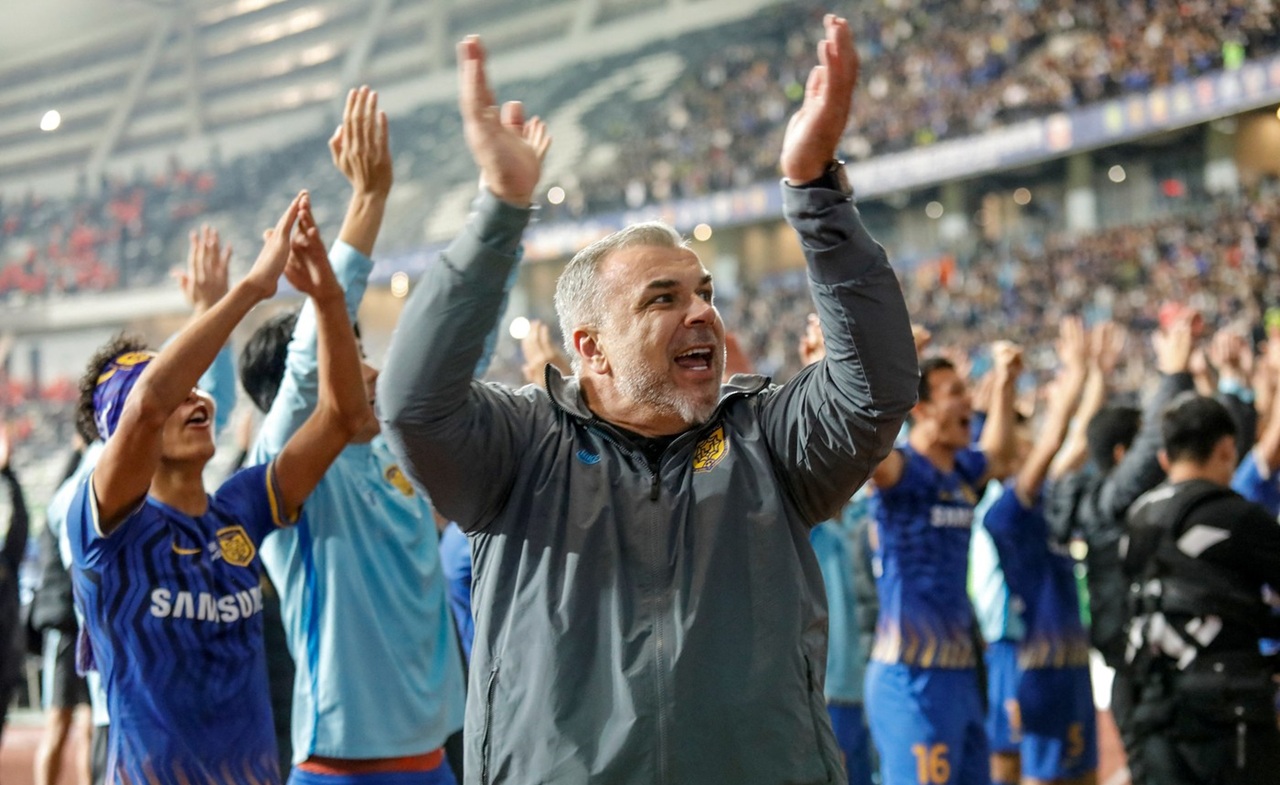 Cosmin Olăroiu, prima reacție după ce a câştigat Liga Campionilor Asiei 2: „Un vis”. Ce a zis de Middlesbrough