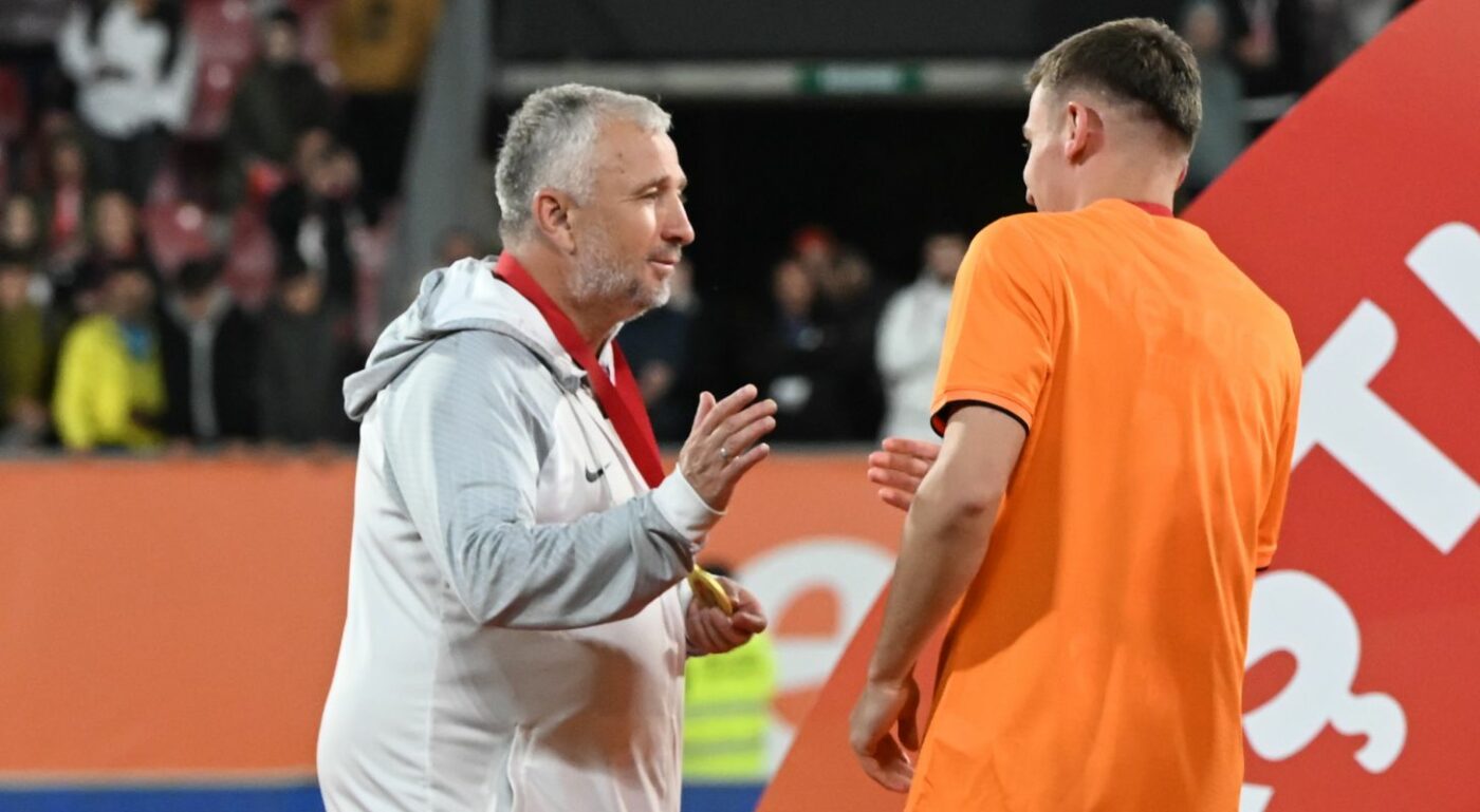 Dan Petrescu, primul tun pe piața transferurilor! Şi-a luat un golgheter cu cifre spectaculoase, care a jucat în Serbia