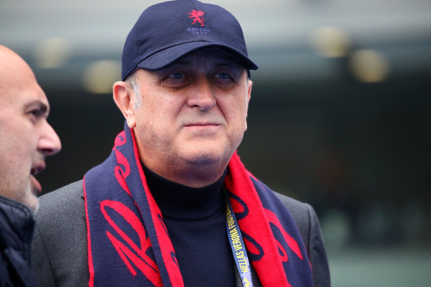 Dan Şucu mută naționala României la Genoa! Încă un titular din linia de mijloc a lui Mircea Lucescu e la un pas de transferul la echipa patronului român