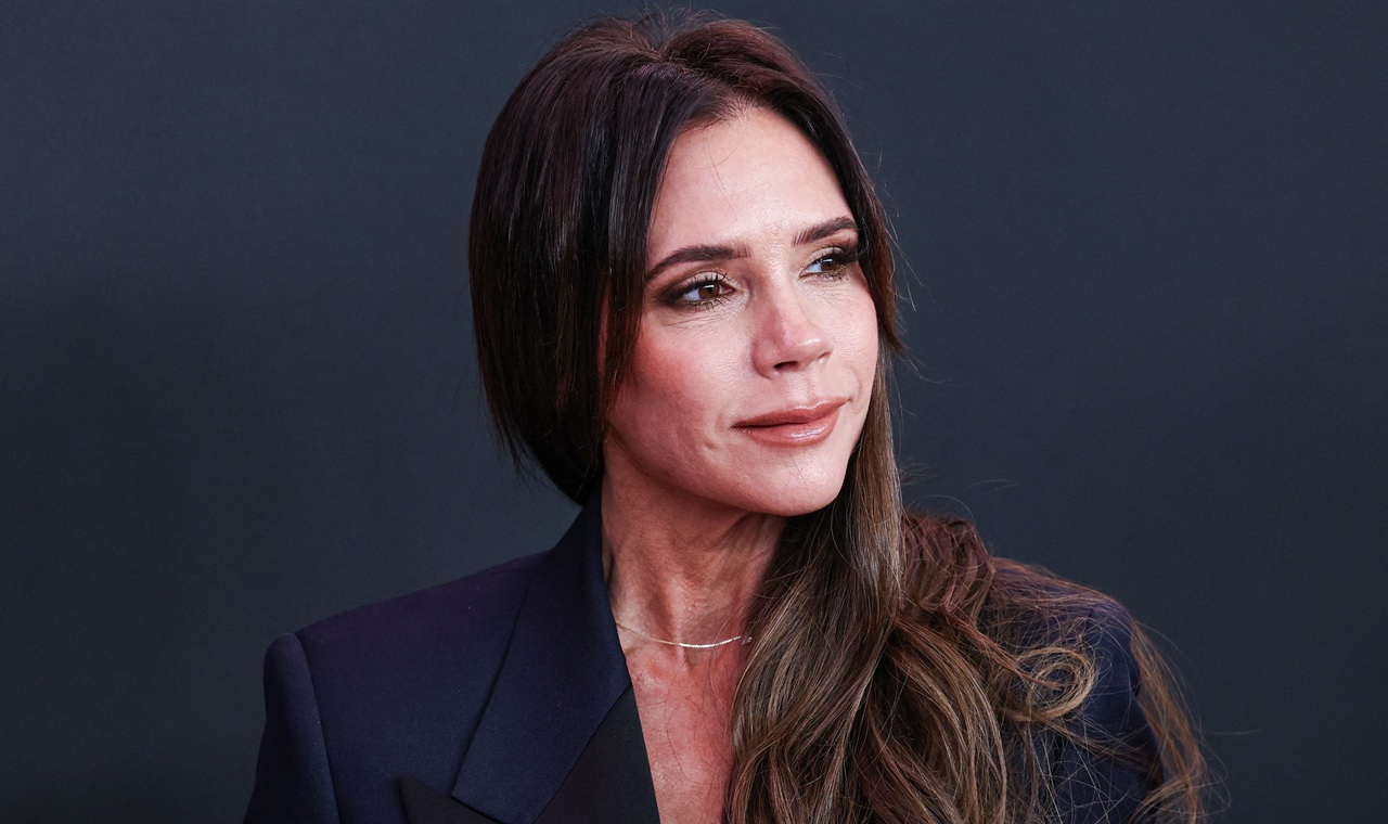 De-la-ce-a-pornit-mega-scandalul-intre-Victoria-Beckham-si-sotia-fiului-ei-Brooklyn-1.jpg