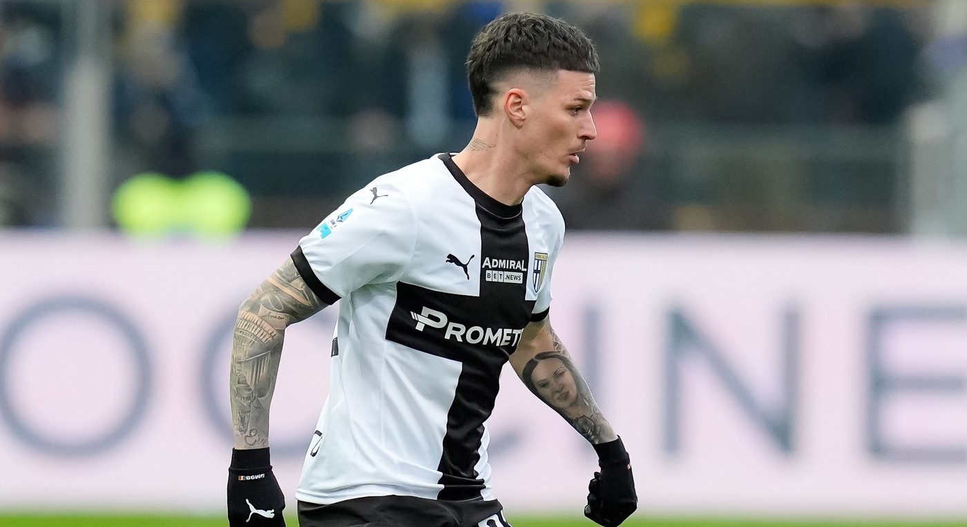 Dennis-Man-facut-praf-de-Gazzetta-dello-Sport.-„A-ratat-ceea-ce-era-imposibil-de-ratat-Gafa-colosala-1.jpg