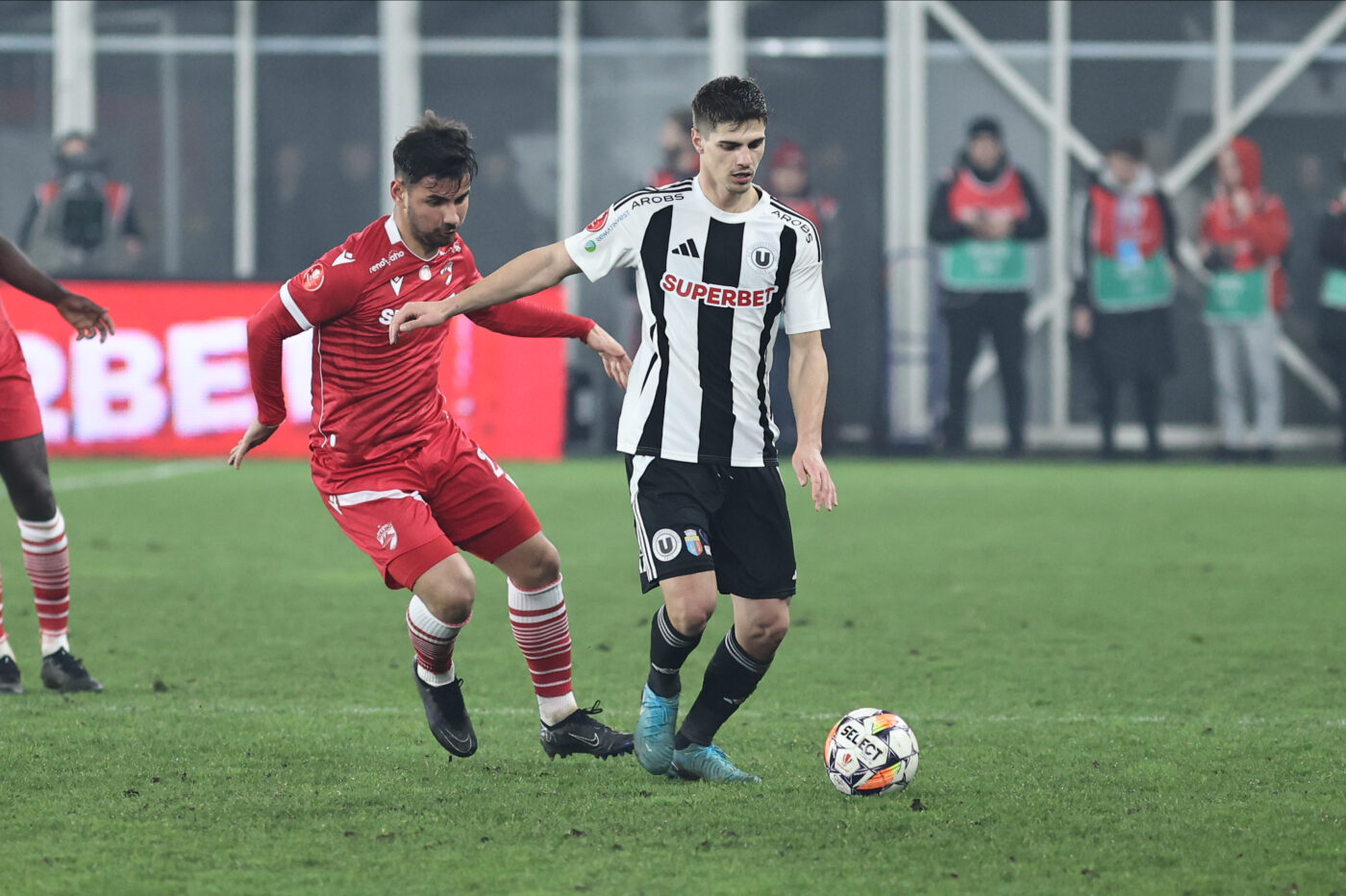Dinamo București – U Cluj 0-0, Live Video Online în etapa 9 din play-off-ul Superligii. „Câinii” au fost aproape de deschiderea scorului