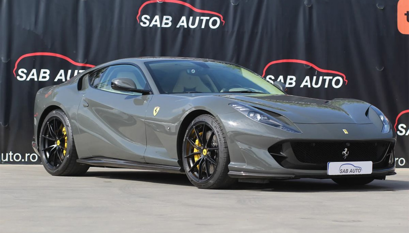 Fotbalistul care a blocat transferul lui Dennis Politic la FCSB a spart banii strânşi în carieră pe un Ferrari 812 Superfast de 330.000 de euro
