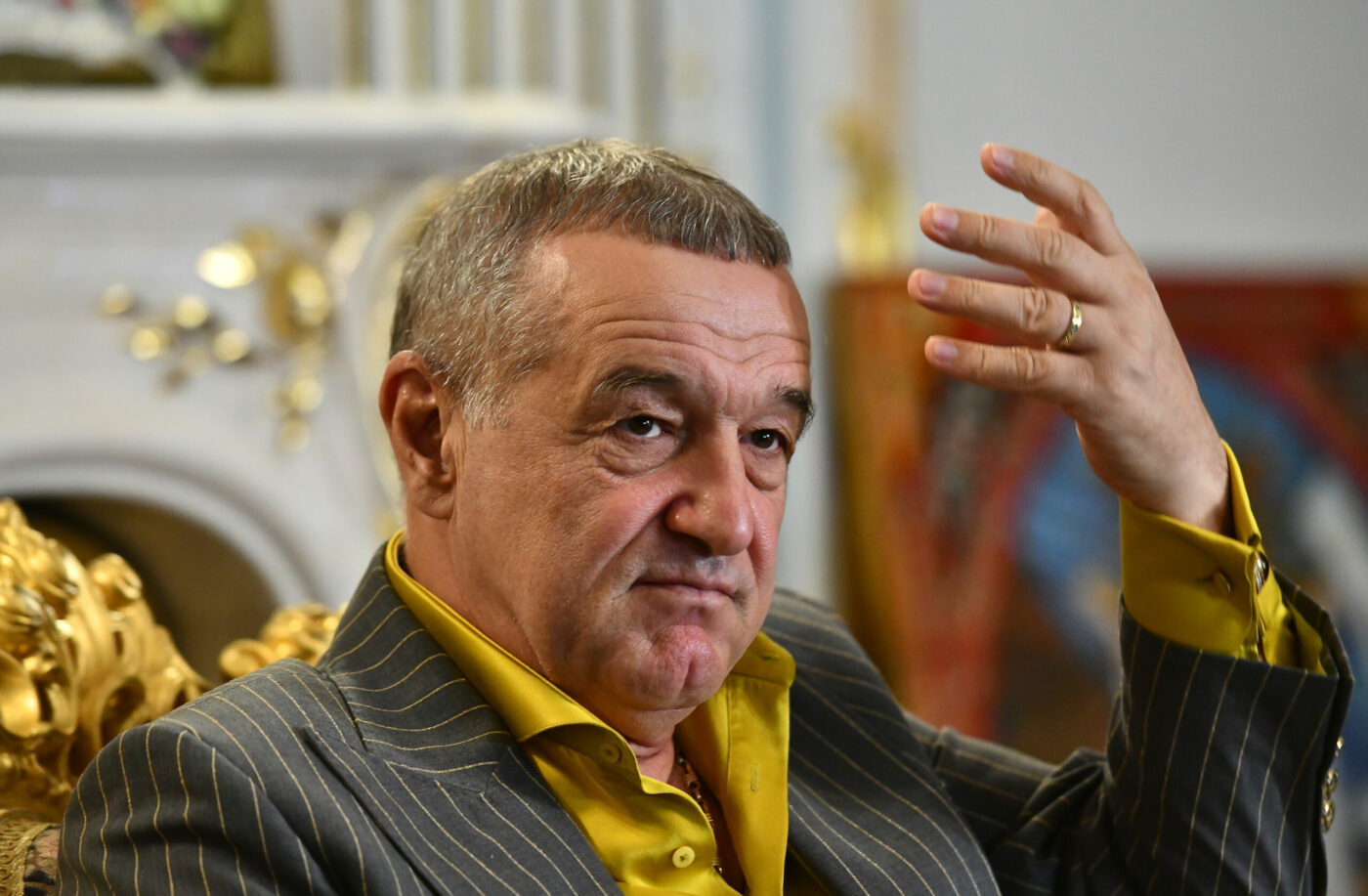 „Cea mai frumoasă de pe lume!”. Gigi Becali a răspuns legat de schimbarea siglei FCSB