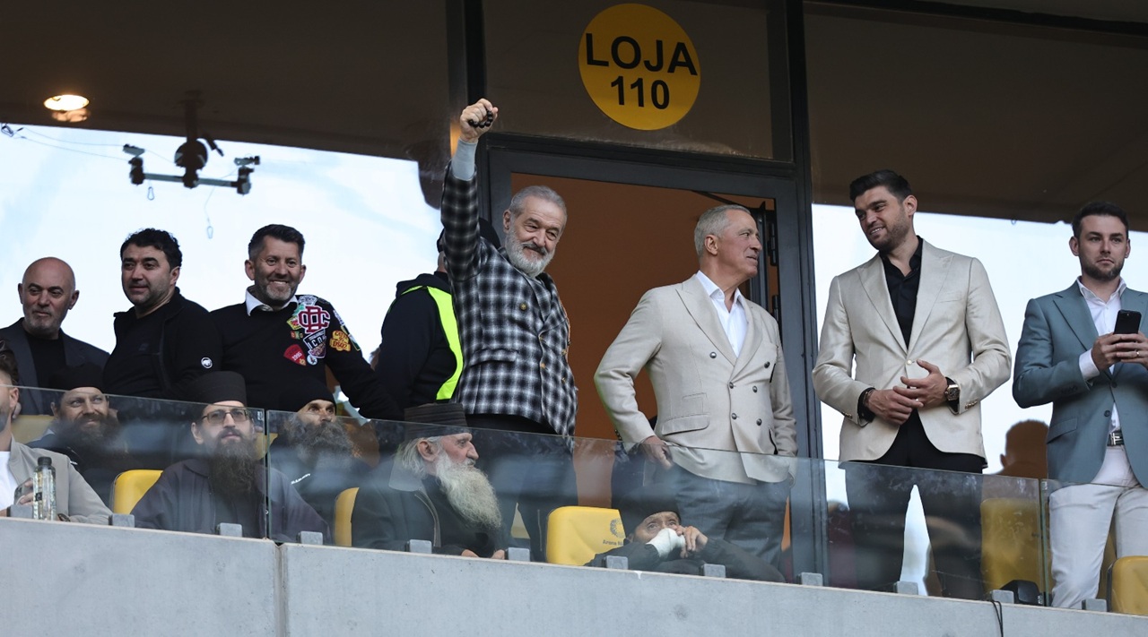 Gigi Becali, încă un asalt pentru transferul lui Alex Mitriță. Ce fotbalist de la Craiova mai vrea: „Nu mi-l dă”