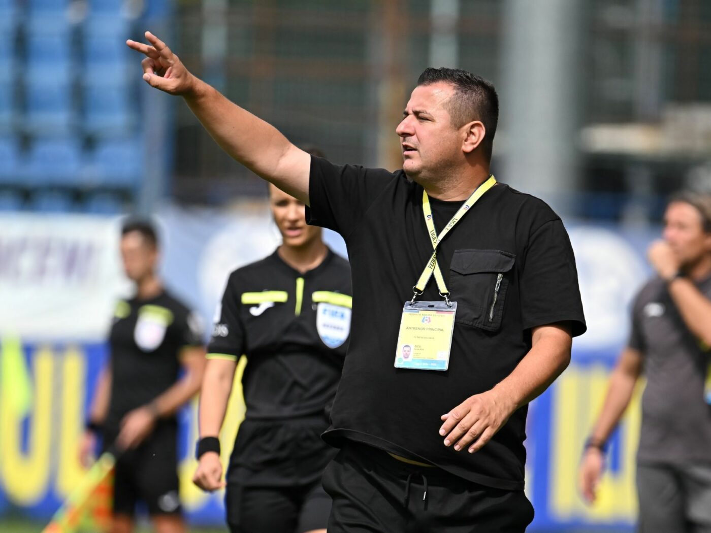 Ianis Zicu, ofertă bombă din Superliga! Fosta campioană a României ar fi negociat pentru a fi noul antrenor principal al echipei