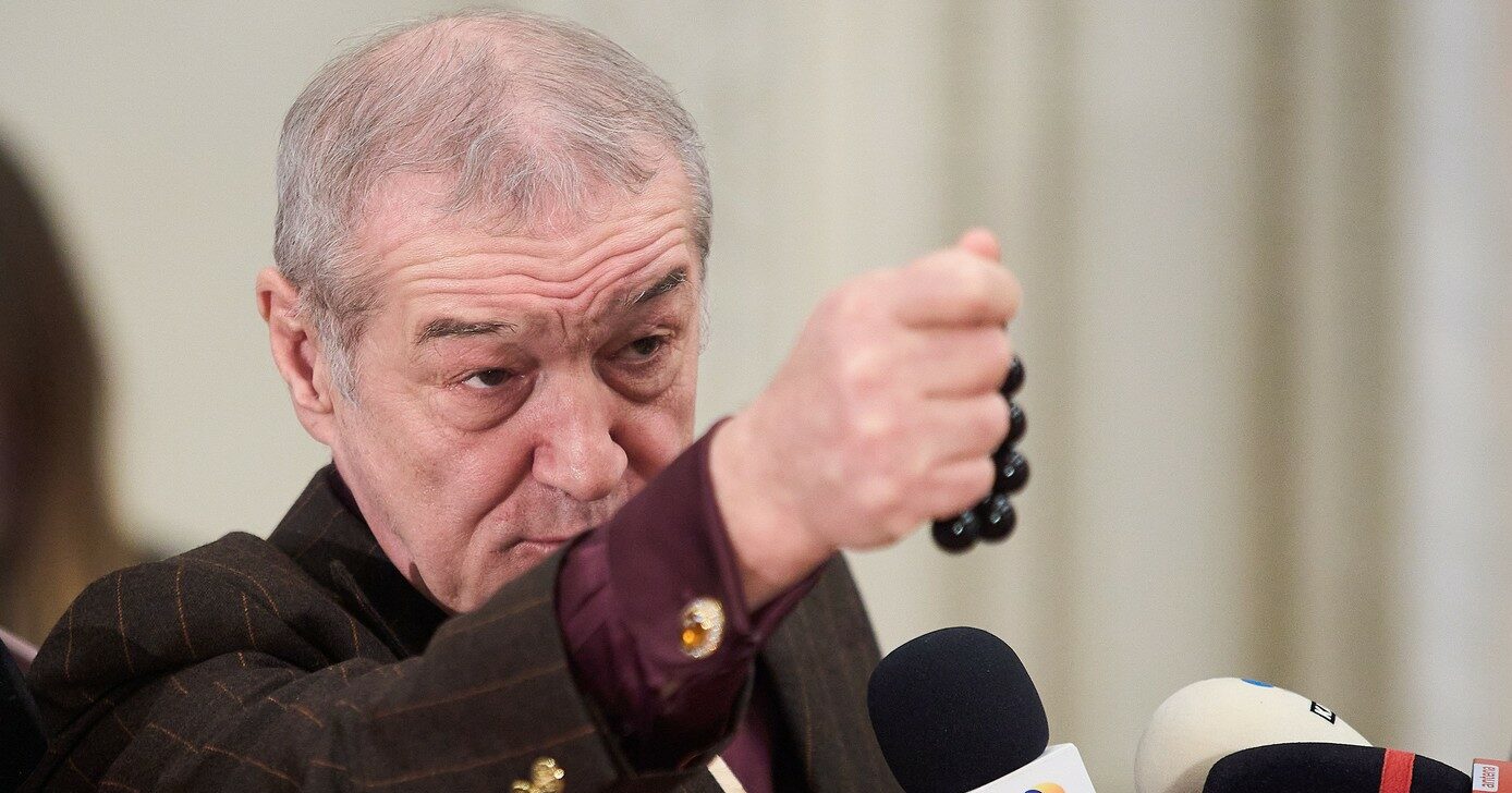 Nemaivăzut! A retrogradat la masa verde și imediat semnează cu FCSB, iar trădarea e imensă!