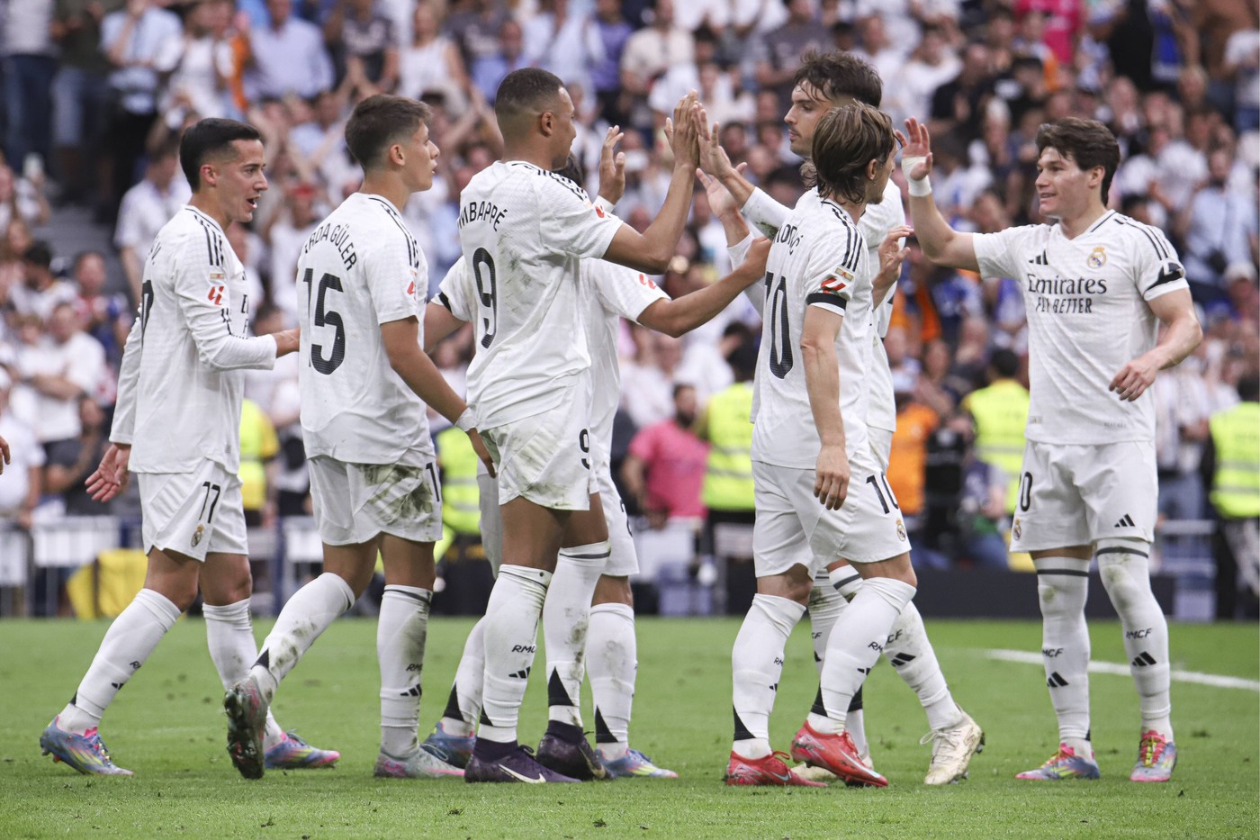 Nu e glumă! Dinamo l-a pierdut gratis, acum fotbalistul a fost propus pentru transfer la Real Madrid