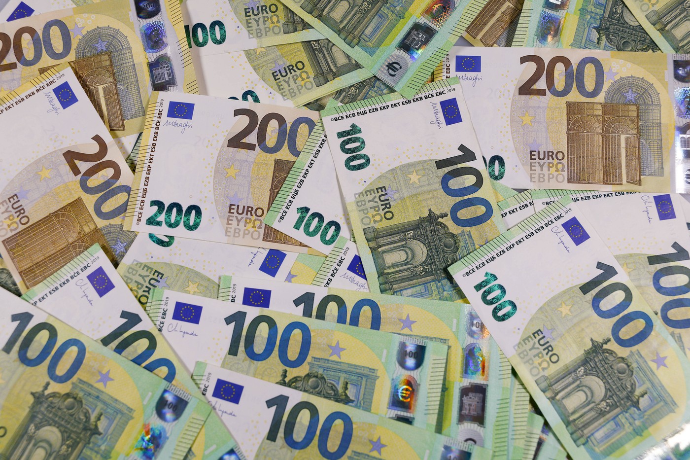 Patronul din Superliga şi-a desființat fotbalistul: „Am pierdut 100.000 de euro din piciorul lui strâmb”