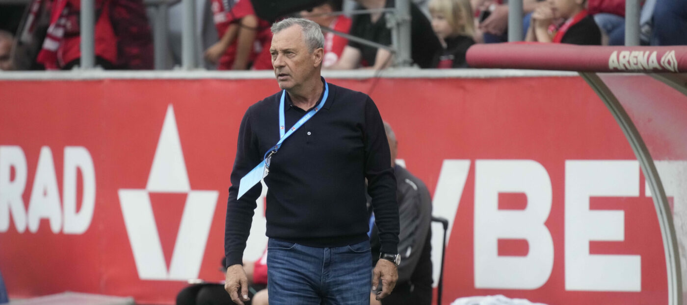 Rămâne Mircea Rednic la UTA? „Pe mine nu m-a anunțat nimeni… Aș fi spart o bancă”
