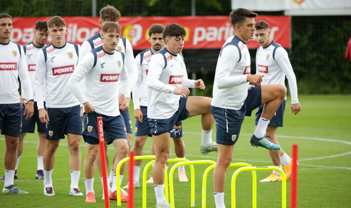 Romania-U21-a-inceput-cantonamentul-din-Austria-inainte-de-EURO-U21.-Primele-imagini-cu-lotul-lui-Daniel-Pancu-1400x828.jpg