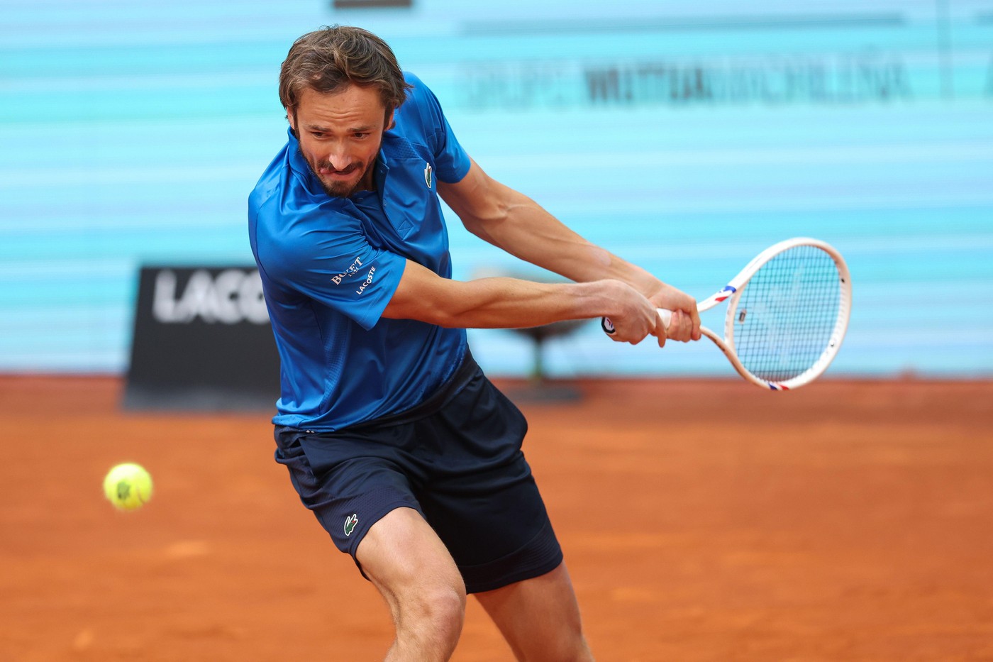Soc-la-Roland-Garros-Rusul-Medvedev-a-fost-eliminat-in-primul-tur.jpg