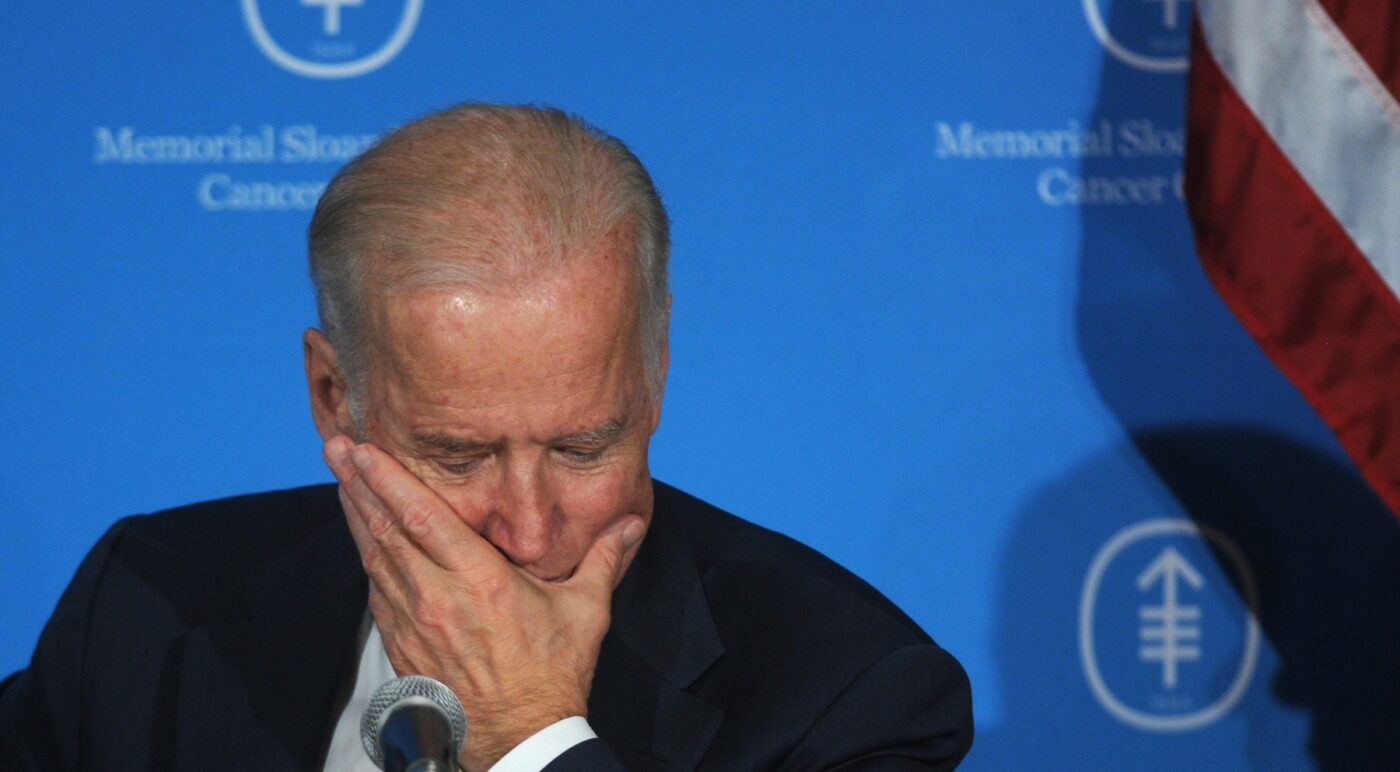 Sunteti-niste-mizerii.-E-scandal-dupa-ce-Joe-Biden-a-anuntat-ca-are-cancer-la-prostata-e1747745868370-1400x772.jpg