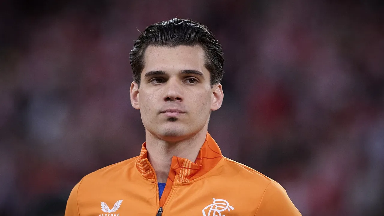 Transferul-lui-Ianis-Hagi-la-FCSB-interzis-de-dinamovistul-Florin-Raducioiu-Ar-fi-un-regres.webp
