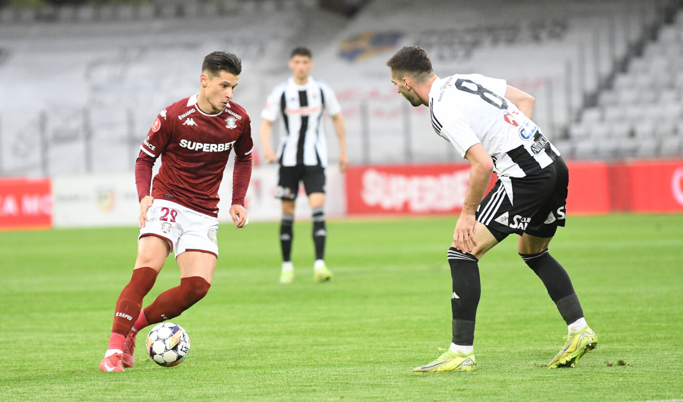 U Cluj – Rapid București 2-2, în etapa 10 a play-off-ului din Superliga. Ioan Sabău este neînvins de 11 meciuri în fața alb-vișiniilor