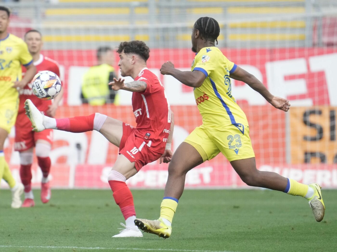 UTA – Petrolul 2-0, Live Video Online, în etapa 7 din play-out-ul Superligii. „Bătrâna Doamnă” se impune și iese din zona periculoasă a clasamentului