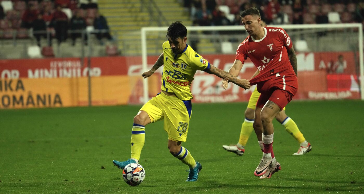 UTA – Petrolul 0-0, Live Video Online, în etapa 7 din play-out-ul Superligii. VAR-ul anulează un gol al „lupilor galbeni”