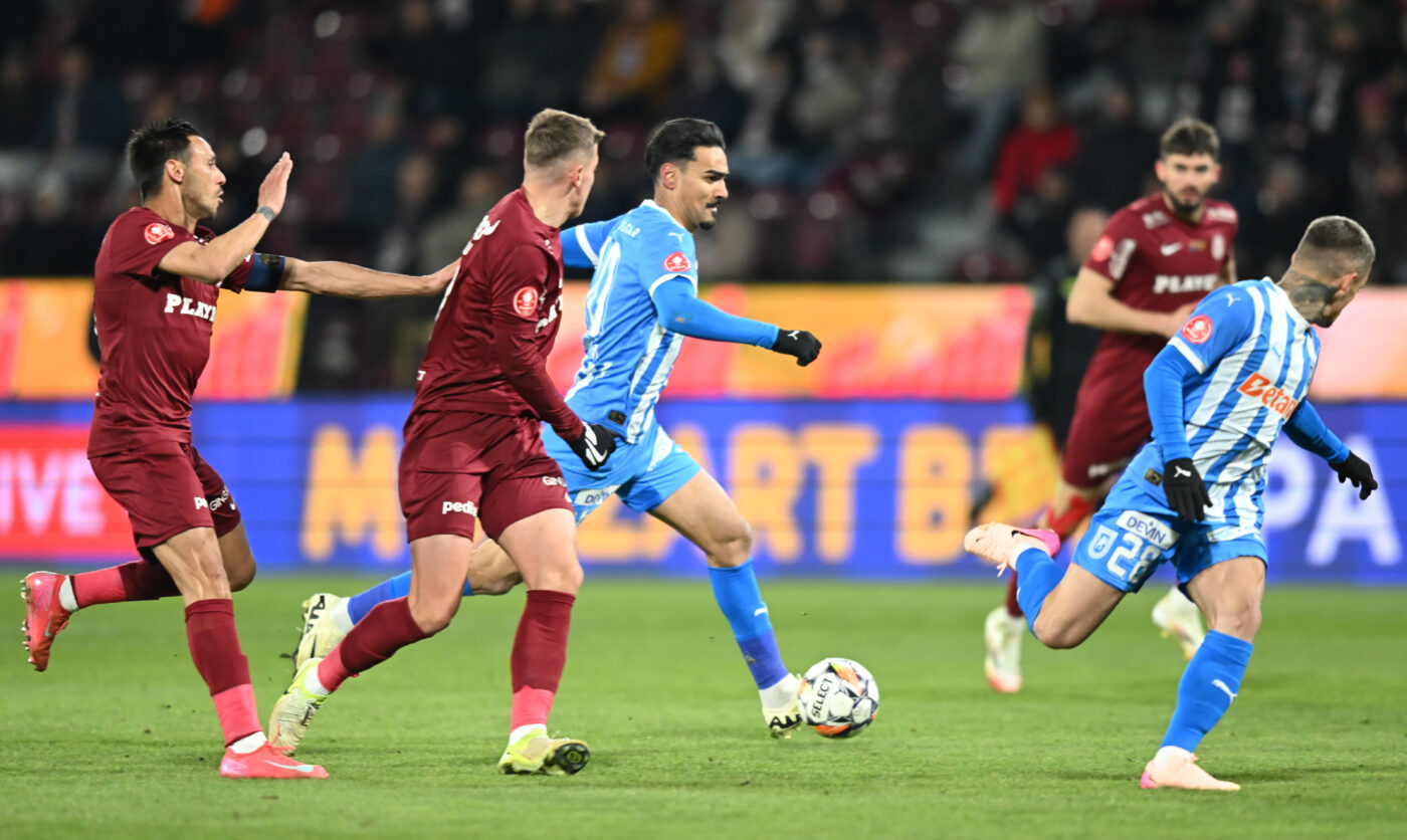 Universitatea Craiova – CFR Cluj Live Video Online, de la ora 20:30, în etapa 8 din play-off-ul Superligii. Echipele de start. Oaspeții sunt obligați să câștige, ca să mai spere la titlu
