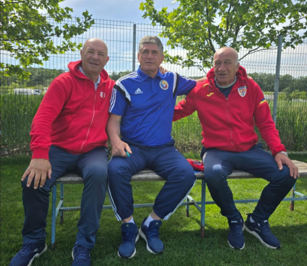 Legendele României, într-o imagine istorică. Un semifinalist de Cupa Campionilor, un semifinalist de Cupa UEFA şi un câştigător al Europei la Sevilla 1986, în aceeaşi fotografie. EXCLUSIV