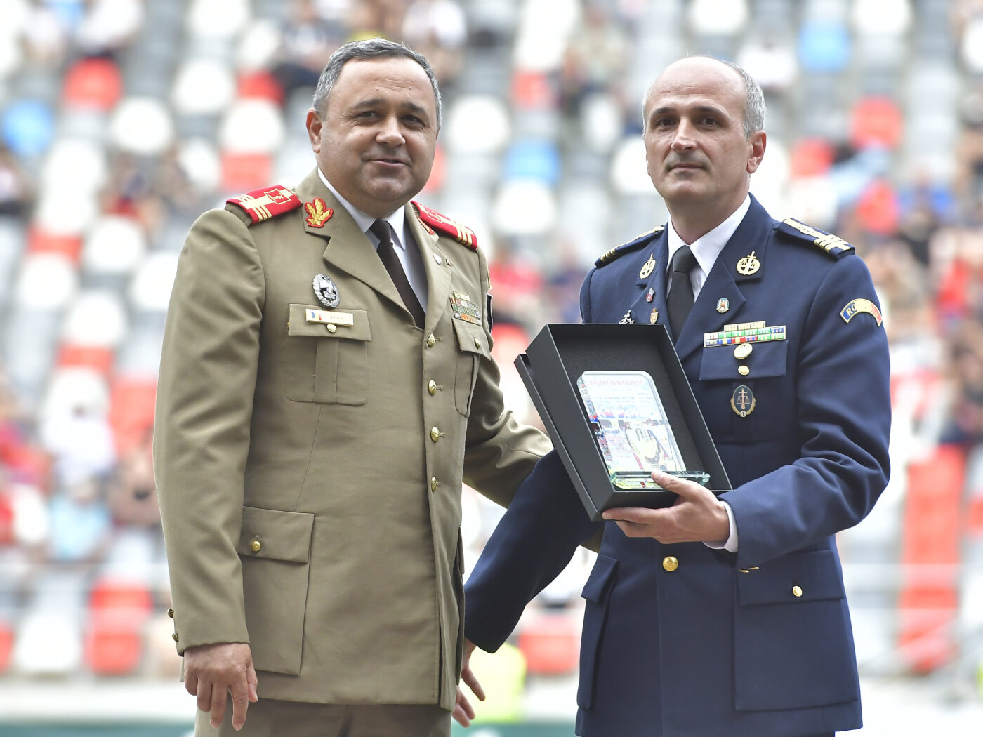 legenda-stelei-taie-in-carne-vie-l-a-facut-praf-pe-fostul-comandant-si-a-cerut-public-poate-ne-da-federatia-un-loc-in-prima-liga-exclusiv-2-1400x1050.jpg
