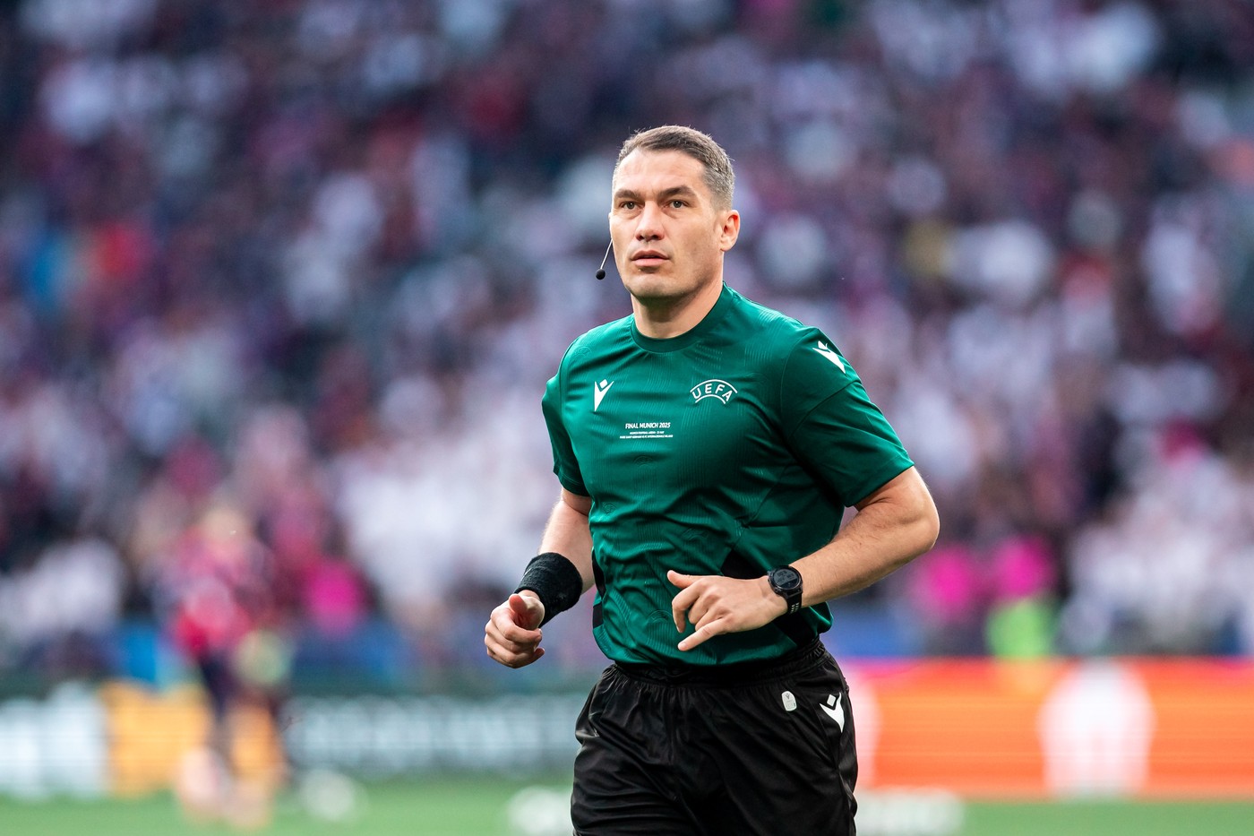 „Bodyguardul” celebru pe care Istvan Kovacs l-a avut la finala PSG – Inter