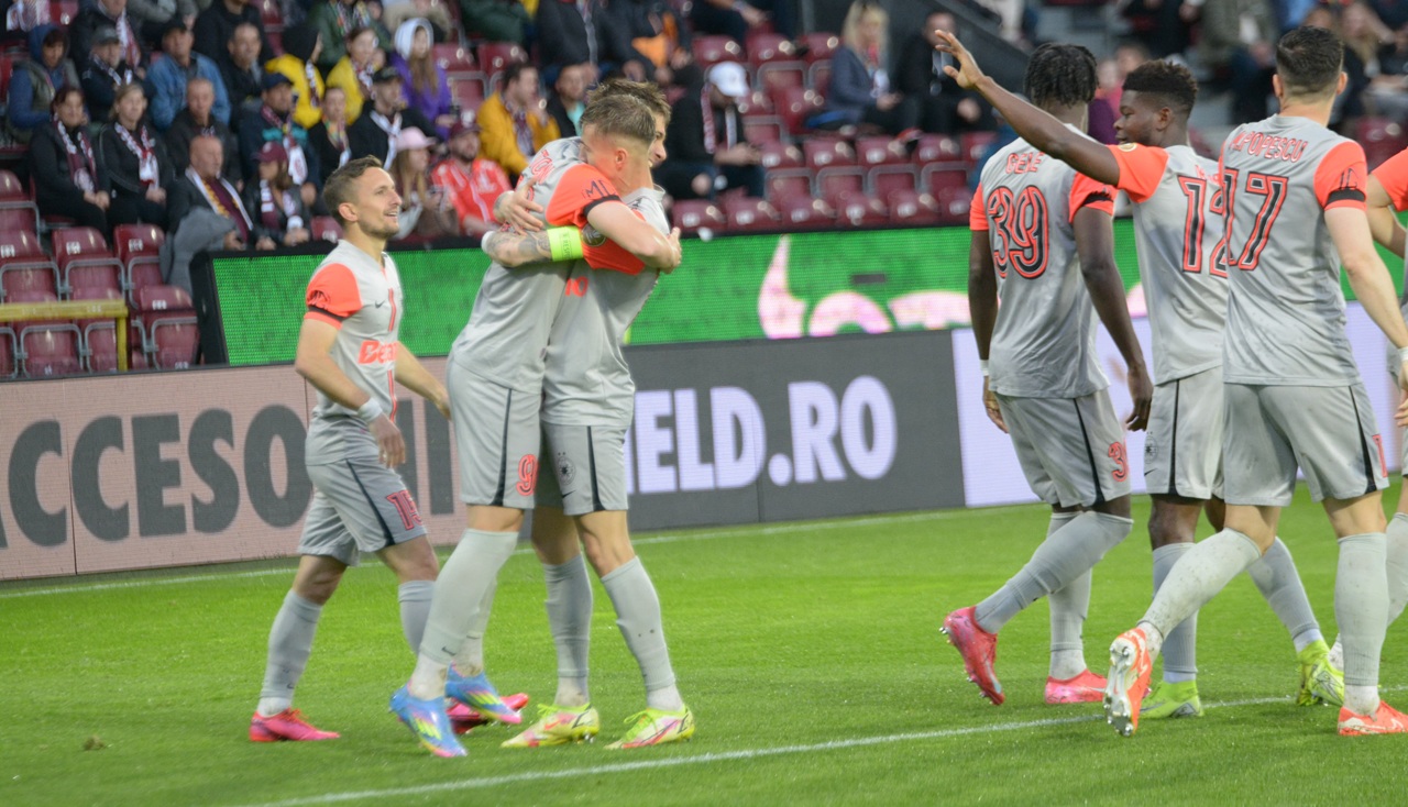 „Briliantul” Alexandru Stoian, gol în secunda 19 din CFR Cluj – FCSB 0-1!