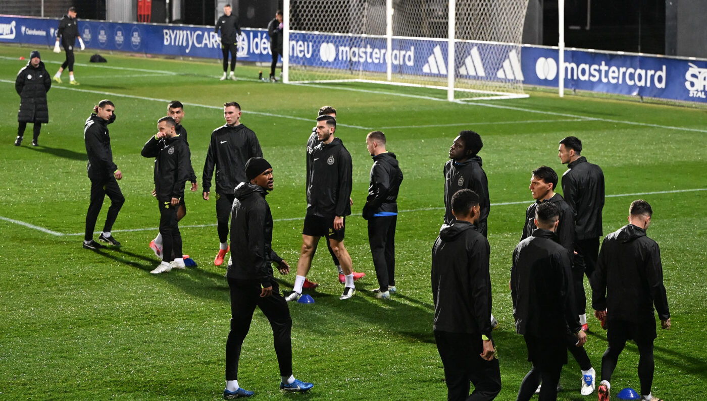 Atacantul de Champions League a ajuns în cantonamentul FCSB. Primele imagini cu el din Olanda
