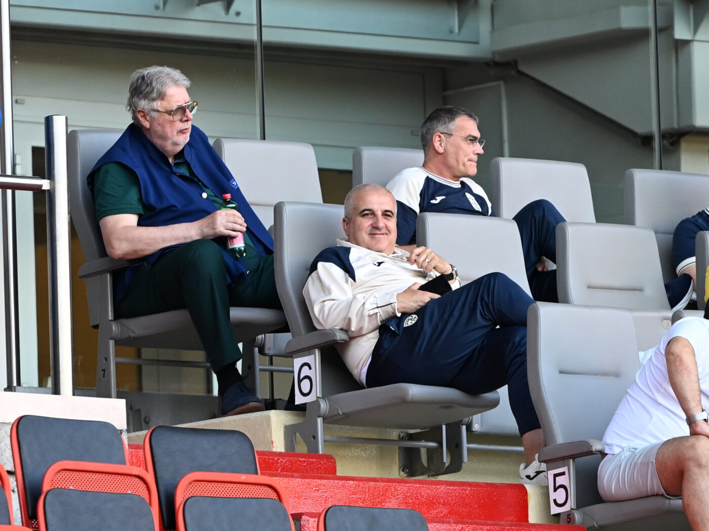 Ce i se întâmplă starului României înaintea marelui meci din Austria. Dezvăluirile conducătorului din Superliga. EXCLUSIV