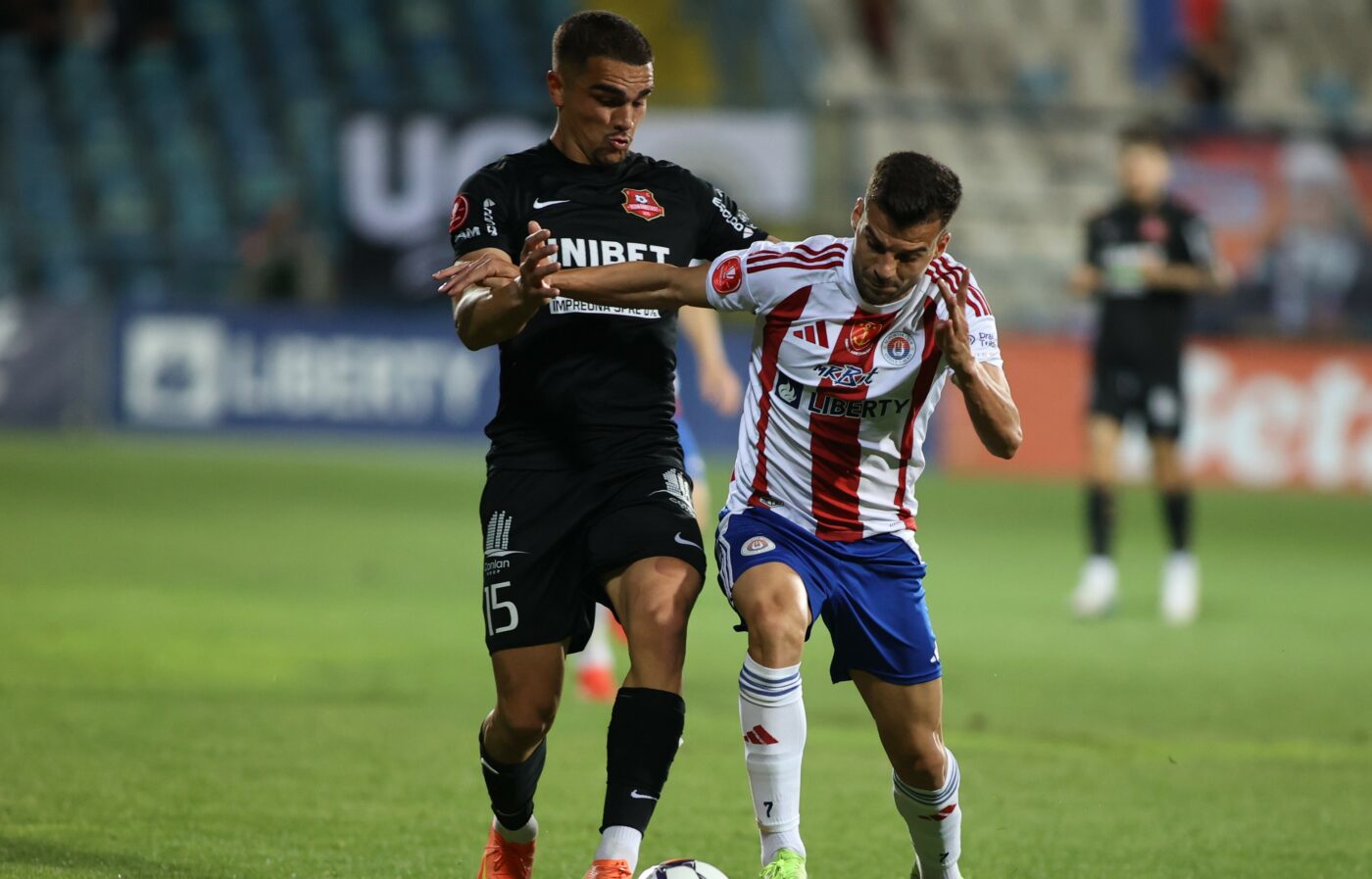 Ce lovitură! Golgheterul echipei din Superliga a plecat