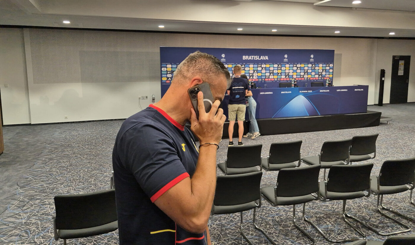 Daniel Pancu a pus mâna pe telefon şi a vorbit cu Vicente Del Bosque, după eşecul cu Spania U21: „Mi papa”
