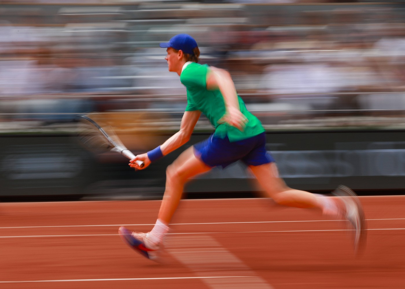 De-ce-e-Jannik-Sinner-numarul-unu-ATP.-„E-robot-o-piesa-de-masina.jpg