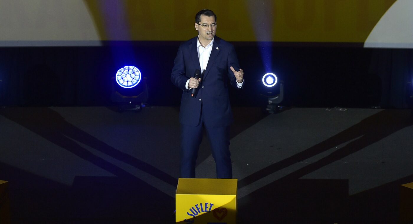 Decizia lui Răzvan Burleanu despre candidatura la postul de preşedinte UEFA: „Îl susțin total, necondiționat”