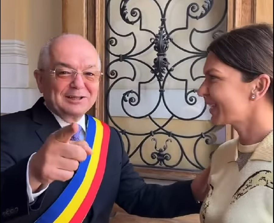 Emil-Boc-i-a-pregatit-un-cadou-special-Simonei-Halep.jpg