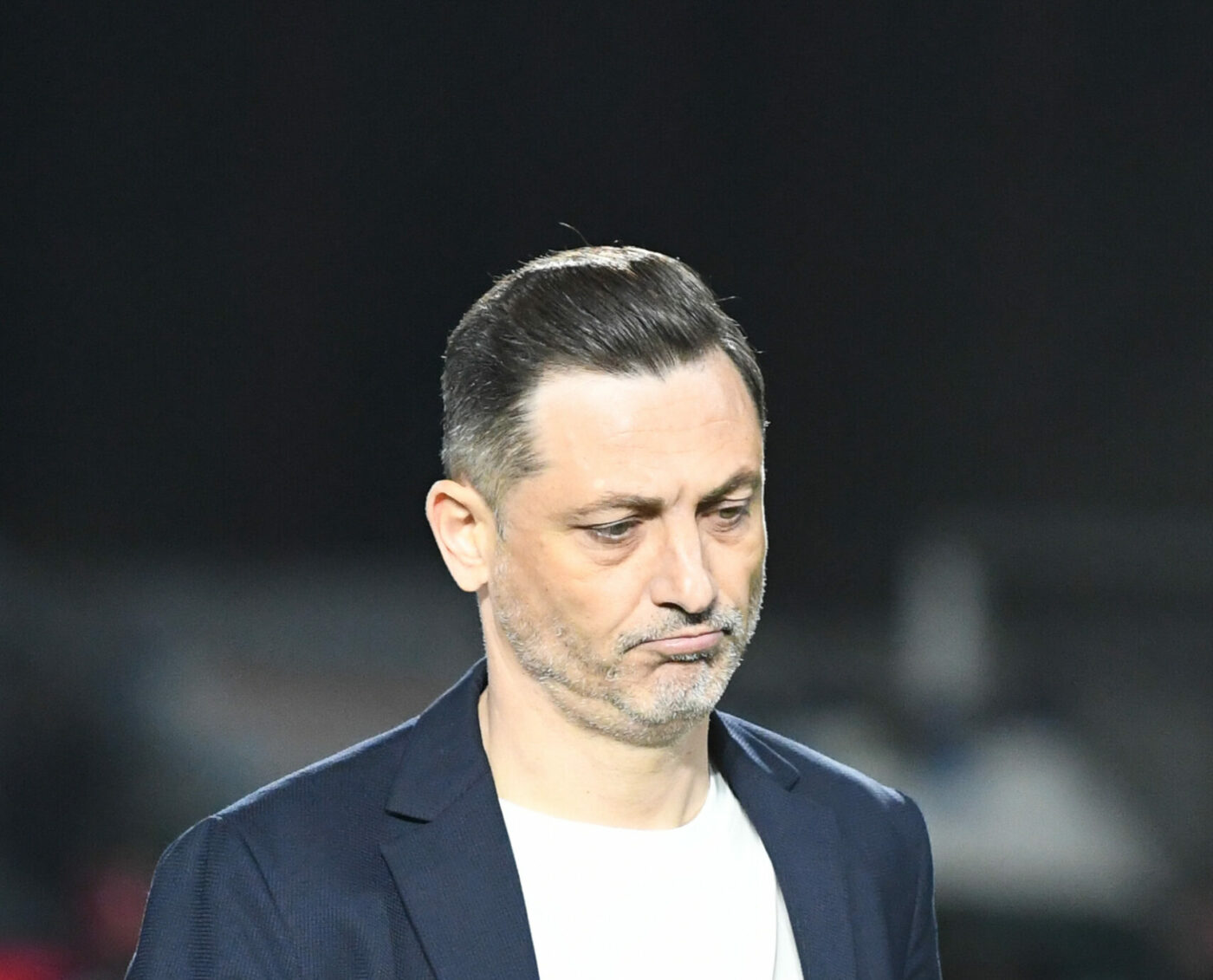Mirel Rădoi a schimbat programul Universităţii Craiova, fiindcă avea prea puţini jucători la dispoziţie la plecarea în stagiul de vară! Oltenii şi-au stabilit două meciuri amicale