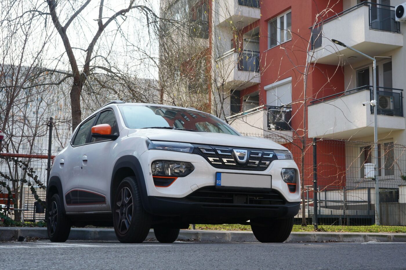 Francezii-au-dat-verdictul-despre-lovitura-strategica-pe-care-Dacia-le-o-da-chinezilor-cu-modelul-Evader.-Pretul-va-fi-imbatabil-1400x933.jpg
