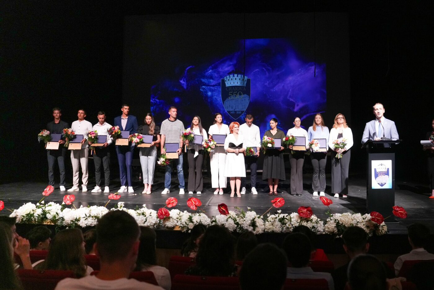 Medaliaţii olimpici la canotaj au primit titlurile de cetăţeni de onoare ai Craiovei. Campionul de la Paris, Florin Enache, e fan Mitriţă: „Am Ştiinţa în sufletul meu”