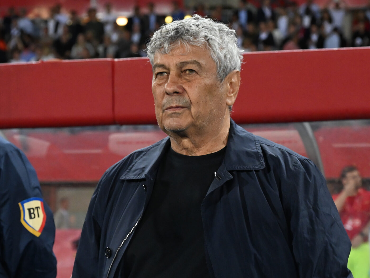 Mircea-Lucescu-revolutie-in-primul-„11-al-Romaniei-cu-Cipru-Fortat-si-de-probleme-a-schimbat-5-posturi-1400x1050.jpg
