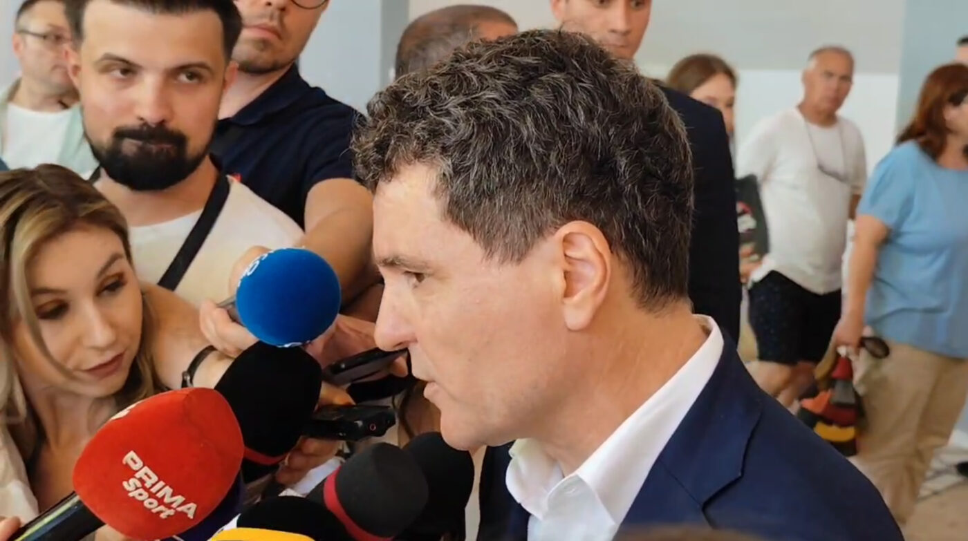 Nicusor-Dan-a-dat-verdictul-despre-Romania-lui-Mircea-Lucescu-si-si-a-ales-fotbalistul-preferat-din-lotul-actual-1400x783.jpg