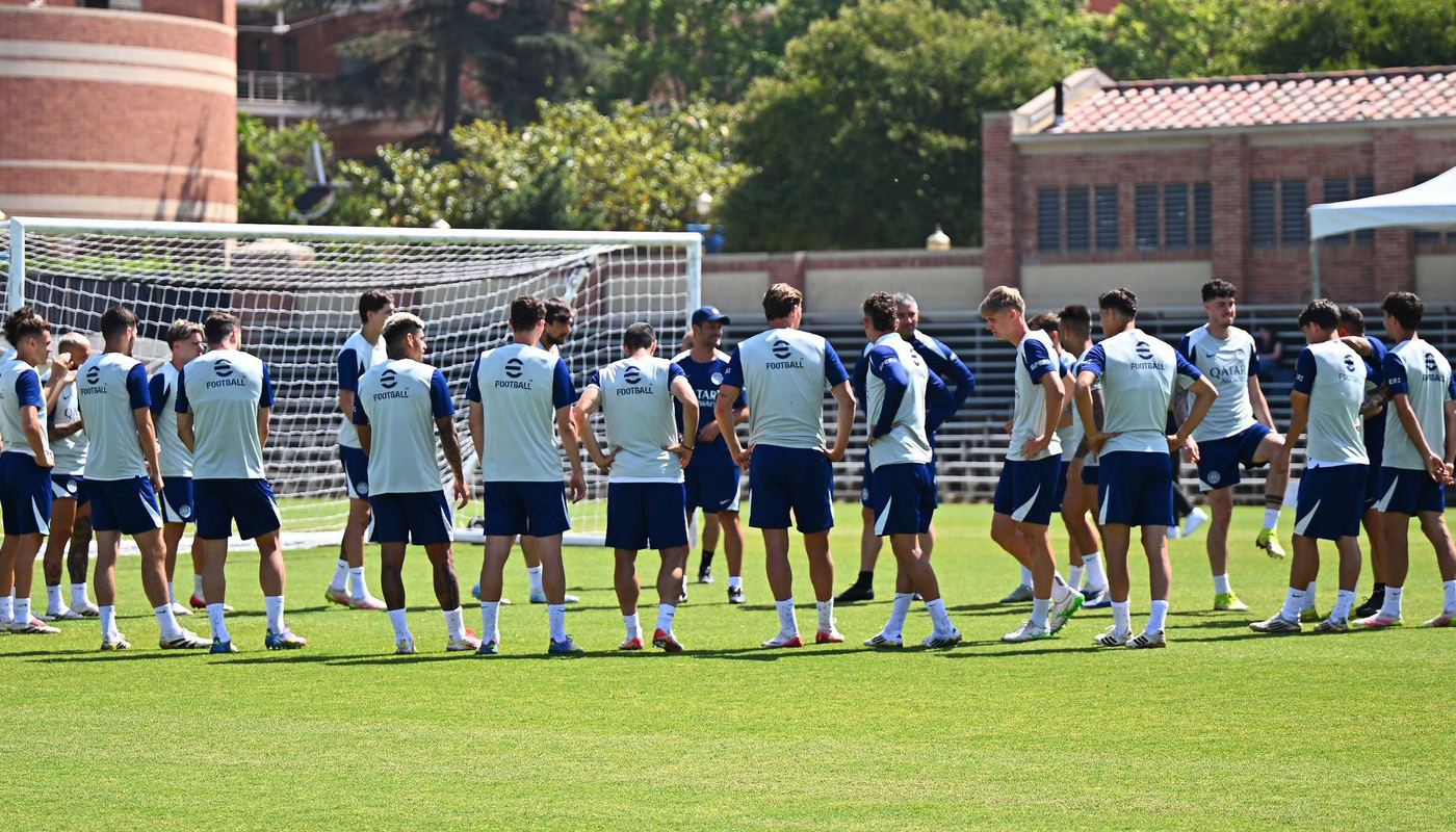 S-au strâns deja nori negri asupra lui Chivu la Inter: „Nu am înțeles alegerea lui”