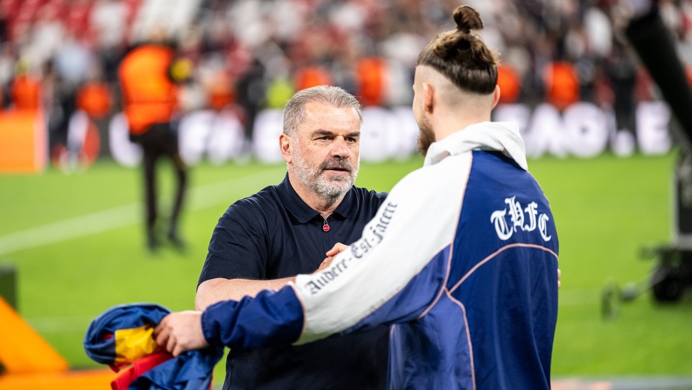 Se-anunta-„cutremur-la-Tottenham-Englezii-au-facut-anuntul-despre-viitorul-echipei-lui-Radu-Dragusin.-„Pozitia-lui-e-serios-amenintata.jpg