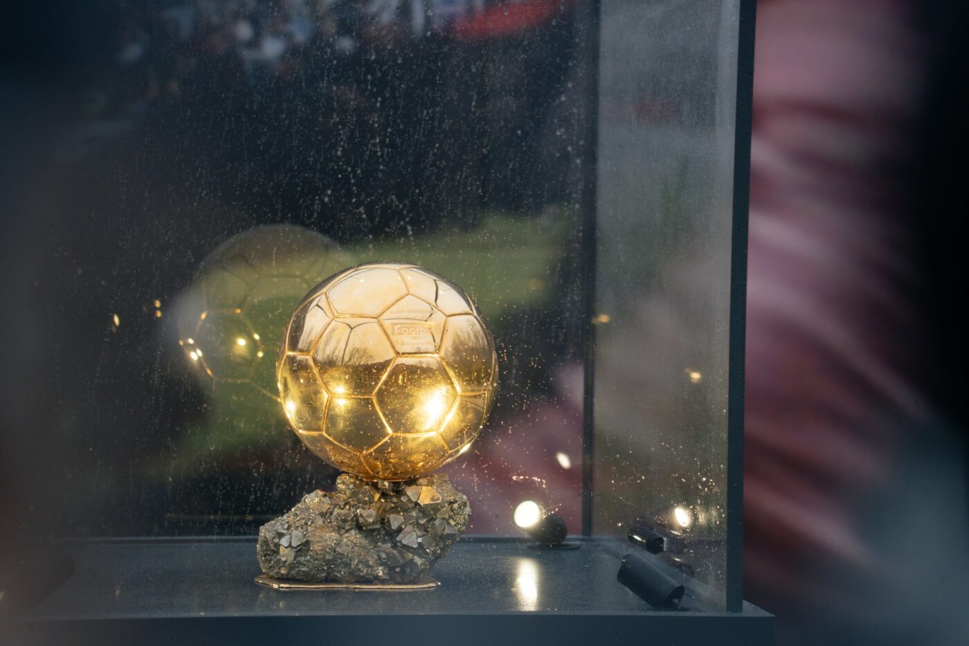 Se-stie-noul-Balon-de-Aur-„E-al-lui.-Multi-vor-critica-decizia-1400x933.jpg