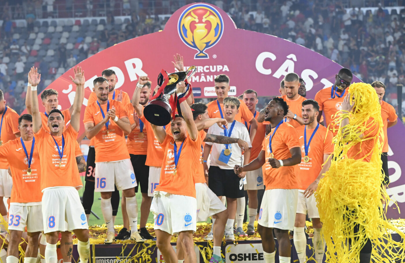 „Cu-el-incepe-echipa.-Omul-de-incredere-al-lui-Gigi-Becali-a-comis-o-la-Neversea-chiar-inainte-de-Champions-League-scaled-e1751887546744-1400x908.jpg