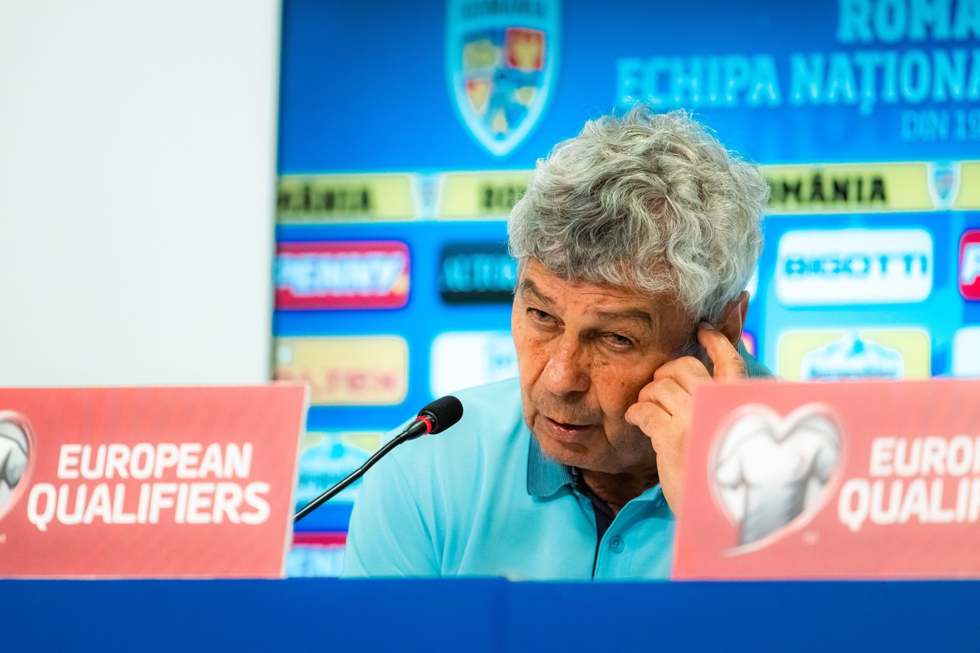 „Lasa-ma-am-80-de-ani.-Mircea-Lucescu-a-rabufnit-cand-a-fost-intrebat-daca-ramane-selectionerul-Romaniei-si-in-cazul-ratarii-calificarii-la-CM.jpg