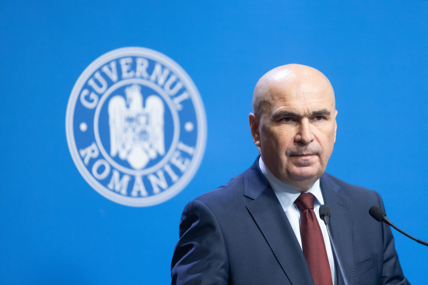 A văzut ce a spus Ilie Bolojan şi i s-a adresat direct. Milionarul român a dat verdictul: „Cu tot respectul”
