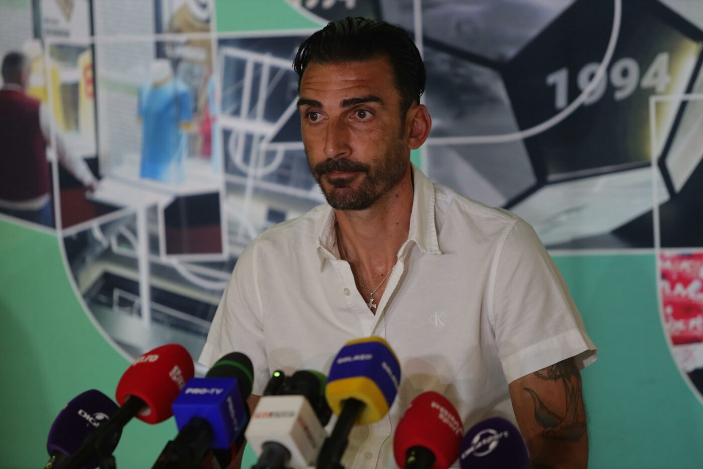 Alibec-si-Birligea-sunt-OUT-de-la-FCSB-dar-Charalambous-e-transant-„Nu-caut-scuze-1400x934.jpeg
