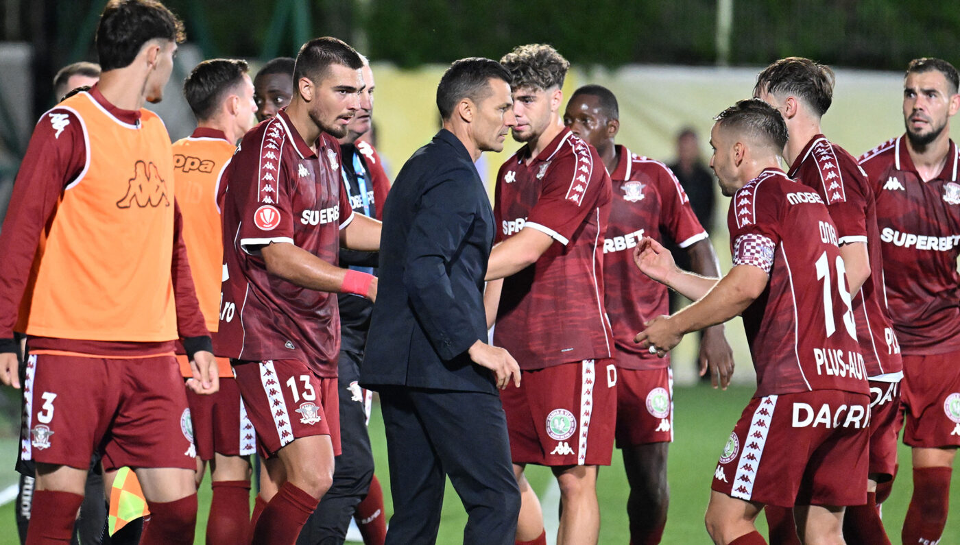 „Am oferit exclusivitate unui club mare!”. Vedeta Rapidului e la un pas de transferul carierei, după ce a dat interviu în limba engleză cu directorul sportiv