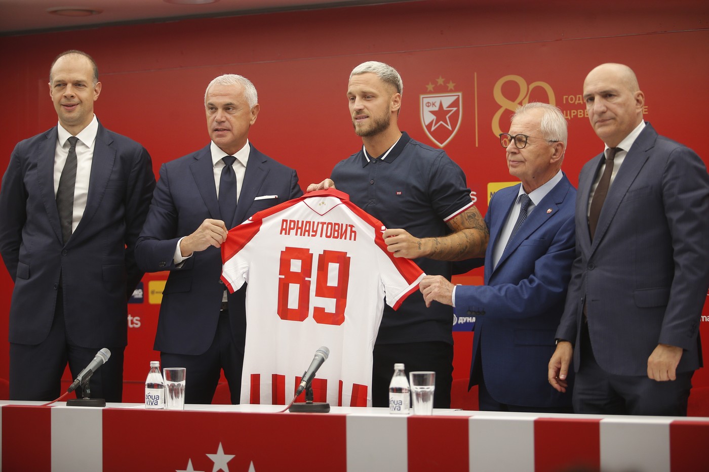 Arnautovic Steaua Rosie