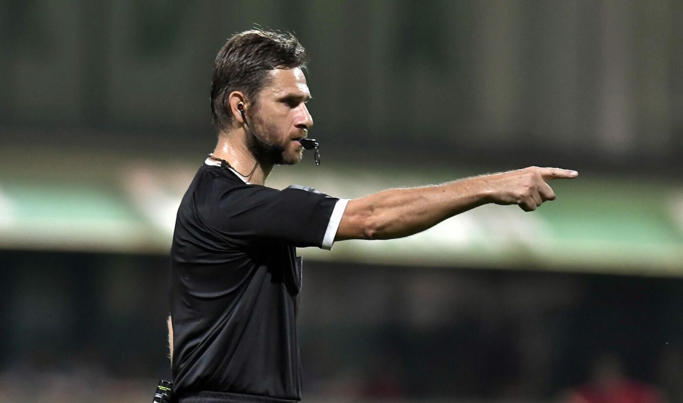 Blatul-la-care-Alexandru-Tudor-nu-a-acceptat-sa-fie-partas-„Au-fost-penalty-uri-clare-pe-care-nu-a-vrut-sa-le-dea-scaled-e1753011044112-1400x826.jpg