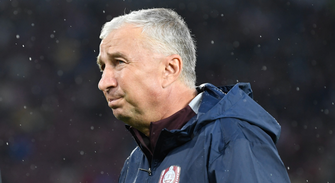 Dan-Petrescu-declaratia-anului-despre-plecarea-lui-Louis-Munteanu-„Va-fi-imposibil-sa-l-inlocuim-ar-fi-ca-si-cum-am-castiga-la-loto-1.png